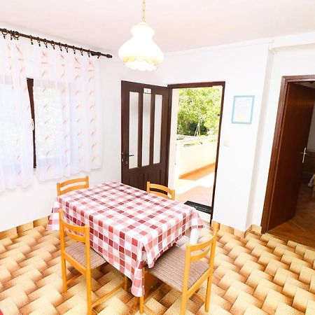 Apartment Beti With Balcony Baška Eksteriør bilde