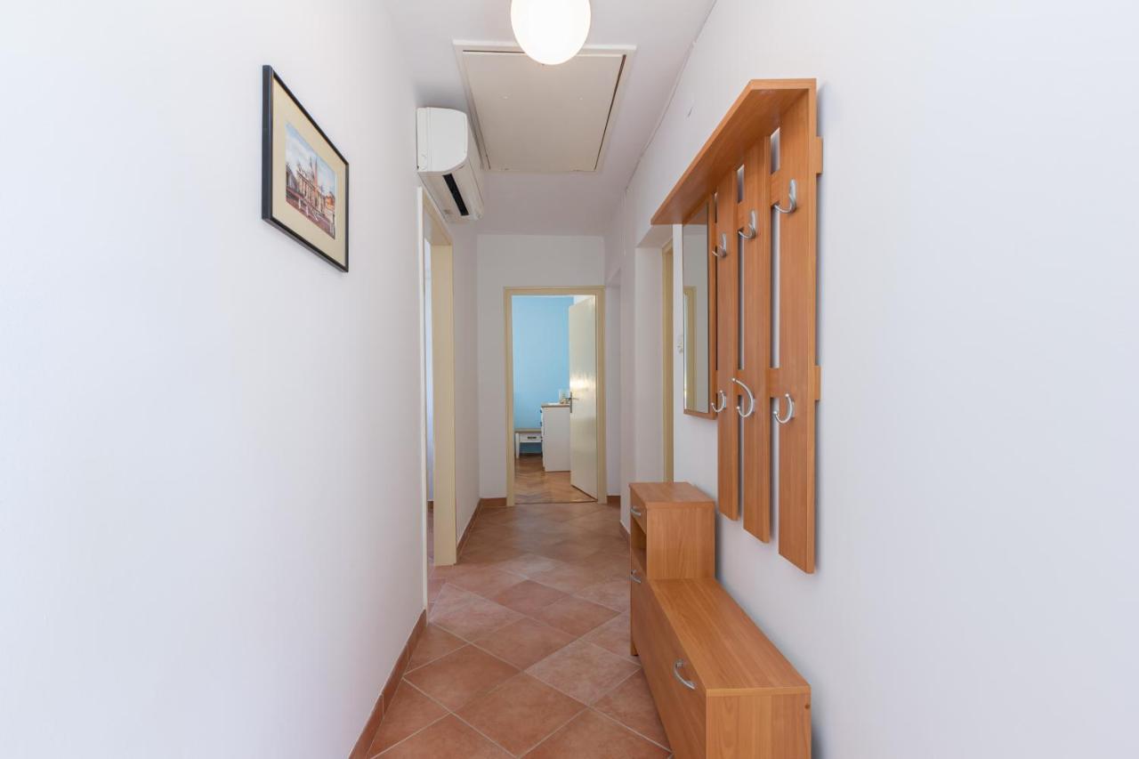 Apartment Beti With Balcony Baška Eksteriør bilde