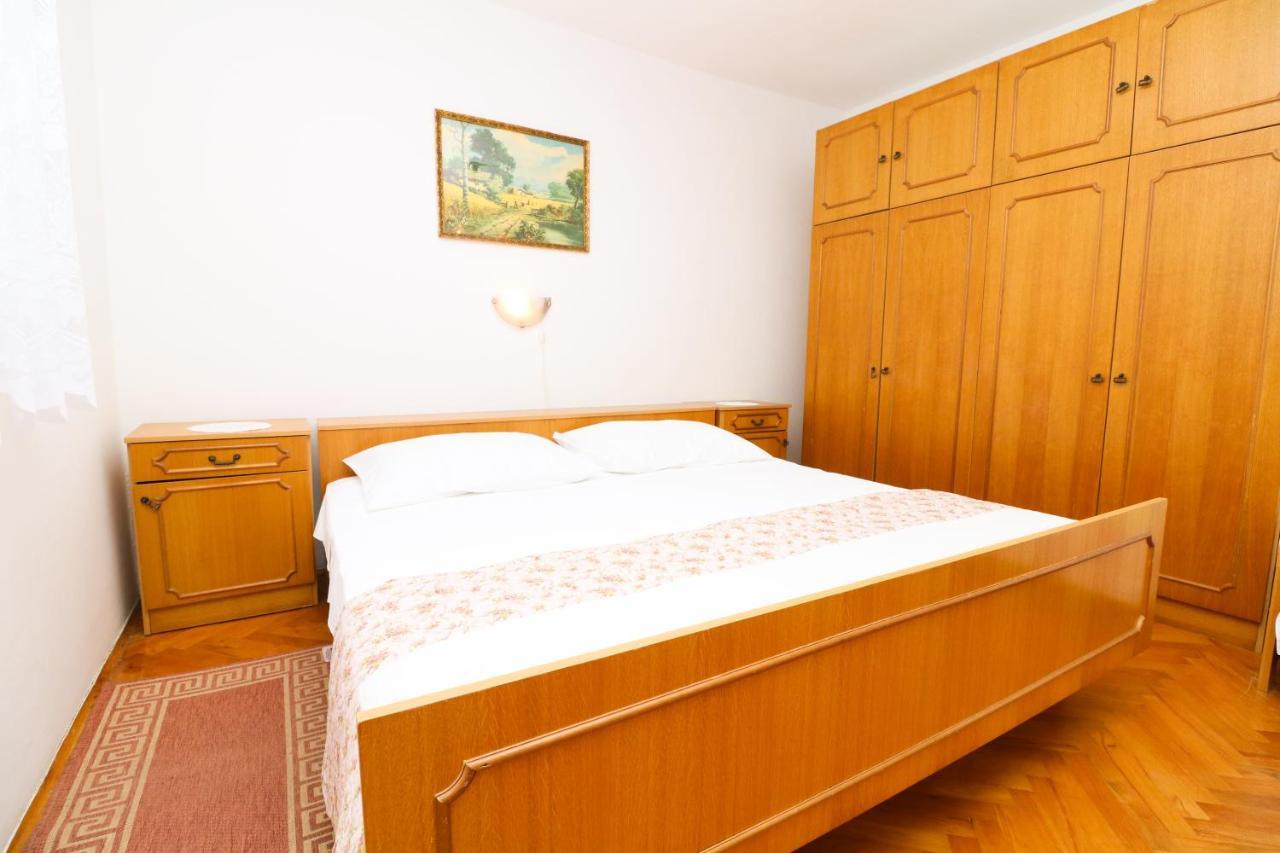Apartment Beti With Balcony Baška Eksteriør bilde